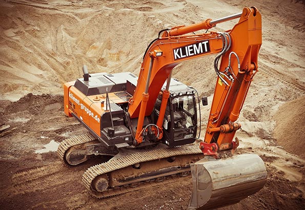 工程机械推土机:应用领域与特点