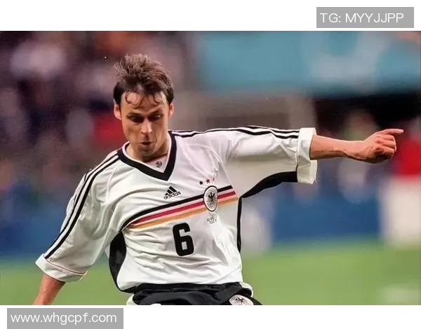 知名足球明星背后的号码故事与传奇时刻的深度解析 知名足球明星背后的号码故事与传奇时刻的深度解析